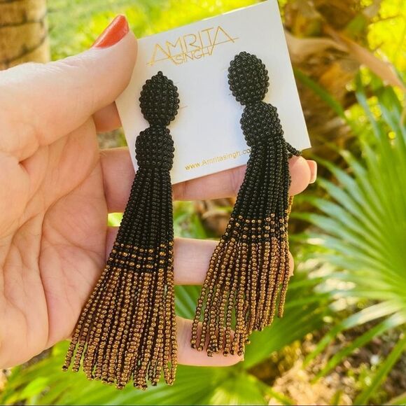 Black Gold Seed Bead Tassel Earring - Picture 3 of 4